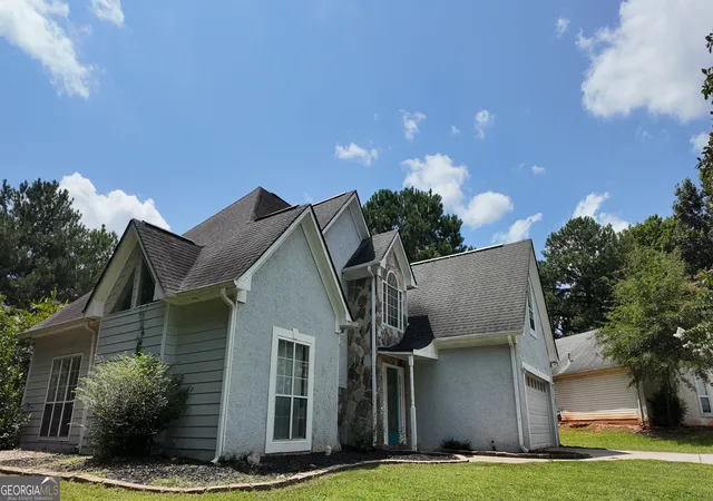 Photo 3 of Single family home for sale at 937 Downing Dr, Mcdonough, GA 30253 | MLS# 10824823 | Listing updated on 2026-08-27