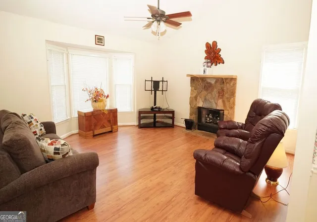 3rd image of 18 Azalea Dr Se, Cartersville, GA 30121 | MLS# 10806079