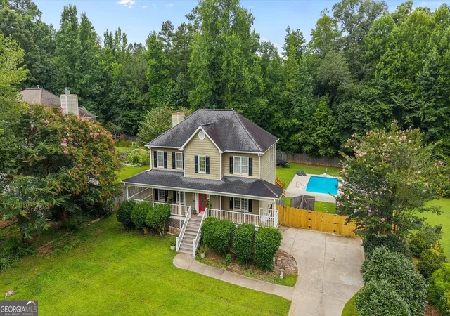 Photo 3 of Single family home for sale at 327 Swan Dr, Hiram, GA 30141 | MLS# 10813425 | Listing updated on 2026-08-31