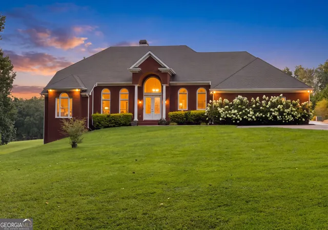 Photo 2 of Mansion for sale at 5240 Chestwick Pl, Cumming, GA 30040 | MLS# 10816729 | Listing updated on 2026-09-10