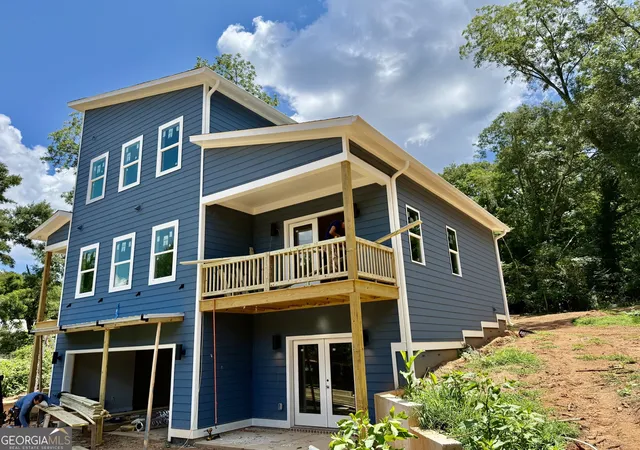 Photo 1 of Single family home for sale at 146 N Peter St, Athens, GA 30601 | MLS# 10760719 | Listing updated on 2026-07-17