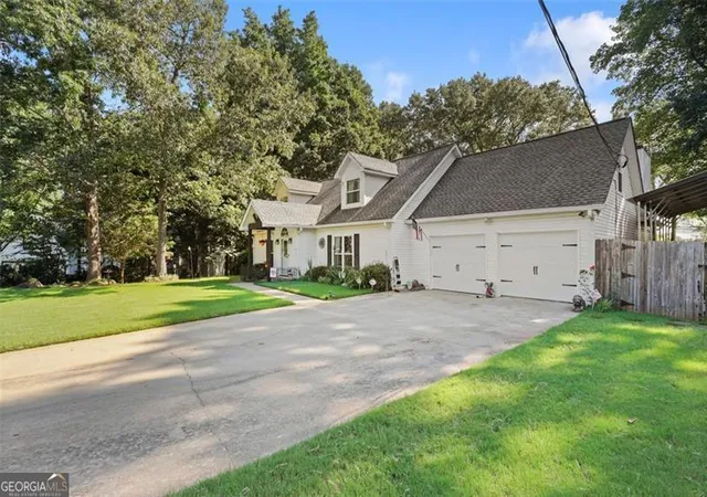 4th image of 895 Perrin Springs, Lawrenceville, GA 30043 | MLS# 10566541