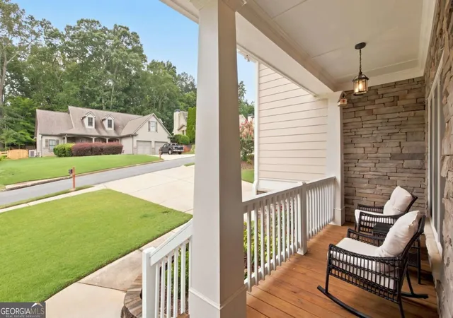 Photo 3 of Sale Pending at 123 Maple View Ct, Dallas, GA 30157 | MLS# 10824142 | Listing updated on 2026-09-03
