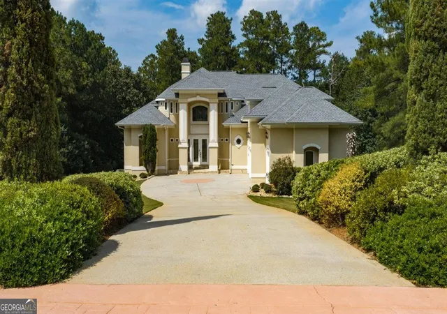 Photo 2 of Mansion for sale at 124 Fairway Run, Forsyth, GA 31029 | MLS# 10835151 | Listing updated on 2026-09-11