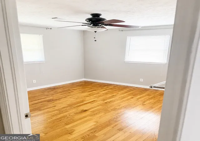 Listing Photo 4 - Condo for sale in building located at 129 Rhudy St, Carrollton, GA 30117
