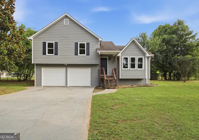Photo 1 of Single family home for sale at 15 Fairfield Ln Sw, Cartersville, GA 30120 | MLS# 10798767 | Listing updated on 2026-09-17