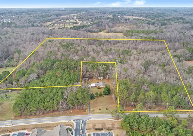 1st image of 0 Nail Dr, Mcdonough, GA 30253 | MLS# 10788370