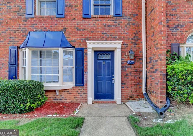 Photo 3 of Townhouse for sale at 5607 Executive #WAY, Norcross, GA 30071 | MLS# 10801566 | Listing updated on 2026-07-23