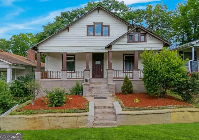 Photo 2 of Single family home for sale at 881 Beckwith St Sw, Atlanta, GA 30314 | MLS# 10800732 | Listing updated on 2026-08-20