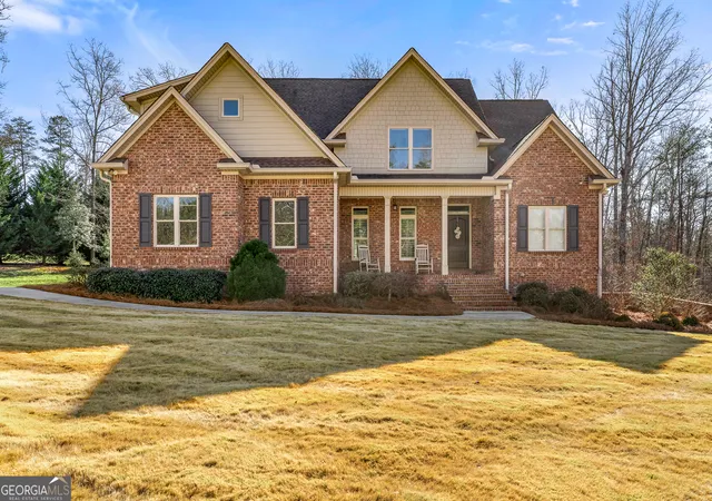 Homes for sale in Cornelia, GA | 263 Woodmont Dr, Cornelia, GA 30531 | MLS# 10682671