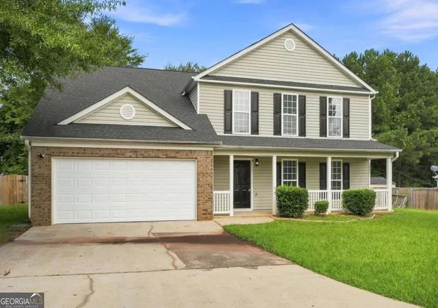 Photo 2 of Sale Pending at 5845 Amerson Ln, Ellenwood, GA 30294 | MLS# 10826346 | Listing updated on 2026-08-31