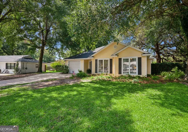 1st image of 203 Glen Meadows Cir, Brunswick, GA 31523 | MLS# 10801089