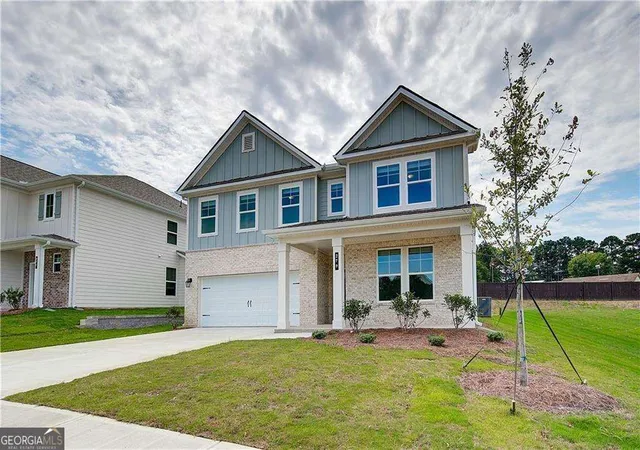Photo 2 of Sale Pending at 199 Homesite Abbotts Xing Cir, Conyers, GA 30094 | MLS# 10738396 | Listing updated on 2026-07-06