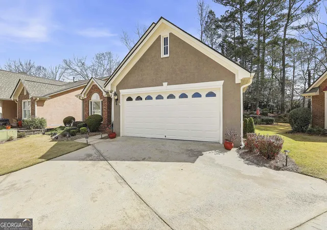Homes for sale in Peachtree City, GA | 207 Masters Dr S, Peachtree City, GA 30269 | MLS# 10708147