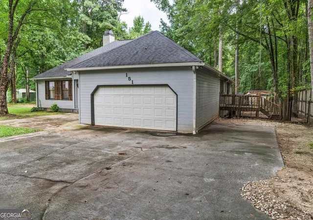 Photo 3 of Single family home for sale at 151 Vonron Dr, Macon, GA 31210 | MLS# 10807526 | Listing updated on 2026-07-31