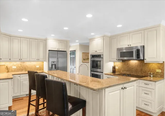 Photo 3 of Single family home for sale at 7865 Robin Rd, Cumming, GA 30041 | MLS# 10833561 | Listing updated on 2026-09-01