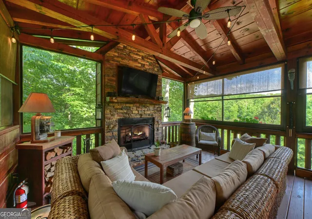 Photo 3 of Single family home for sale at 104 Gibbs Trl, Mineral Bluff, GA 30559 | MLS# 10829363 | Listing updated on 2026-09-03
