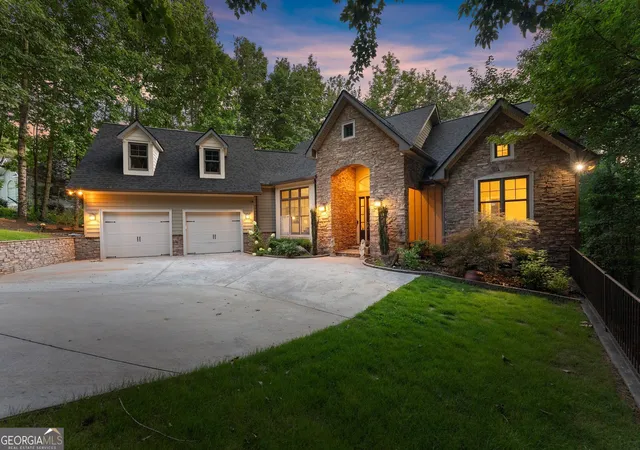1st image of 746 Plum Ln, Clarkesville, GA 30523 | MLS# 10797786