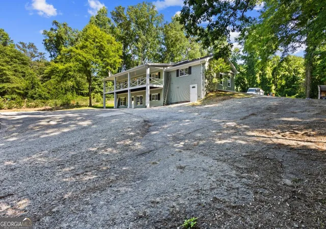 Photo 4 of Single family home for sale at 3655 Humphries Hl Rd, Austell, GA 30106 | MLS# 10787862 | Listing updated on 2026-07-03