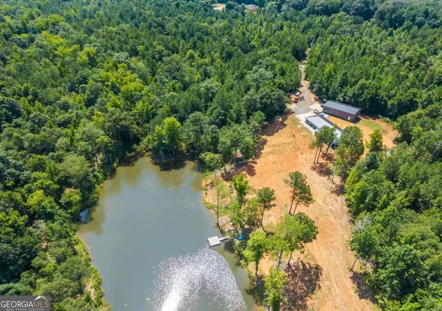 Photo 3 of Single family home for sale at 862 Monticello Rd, Eatonton, GA 31024 | MLS# 10727114 | Listing updated on 2026-10-15