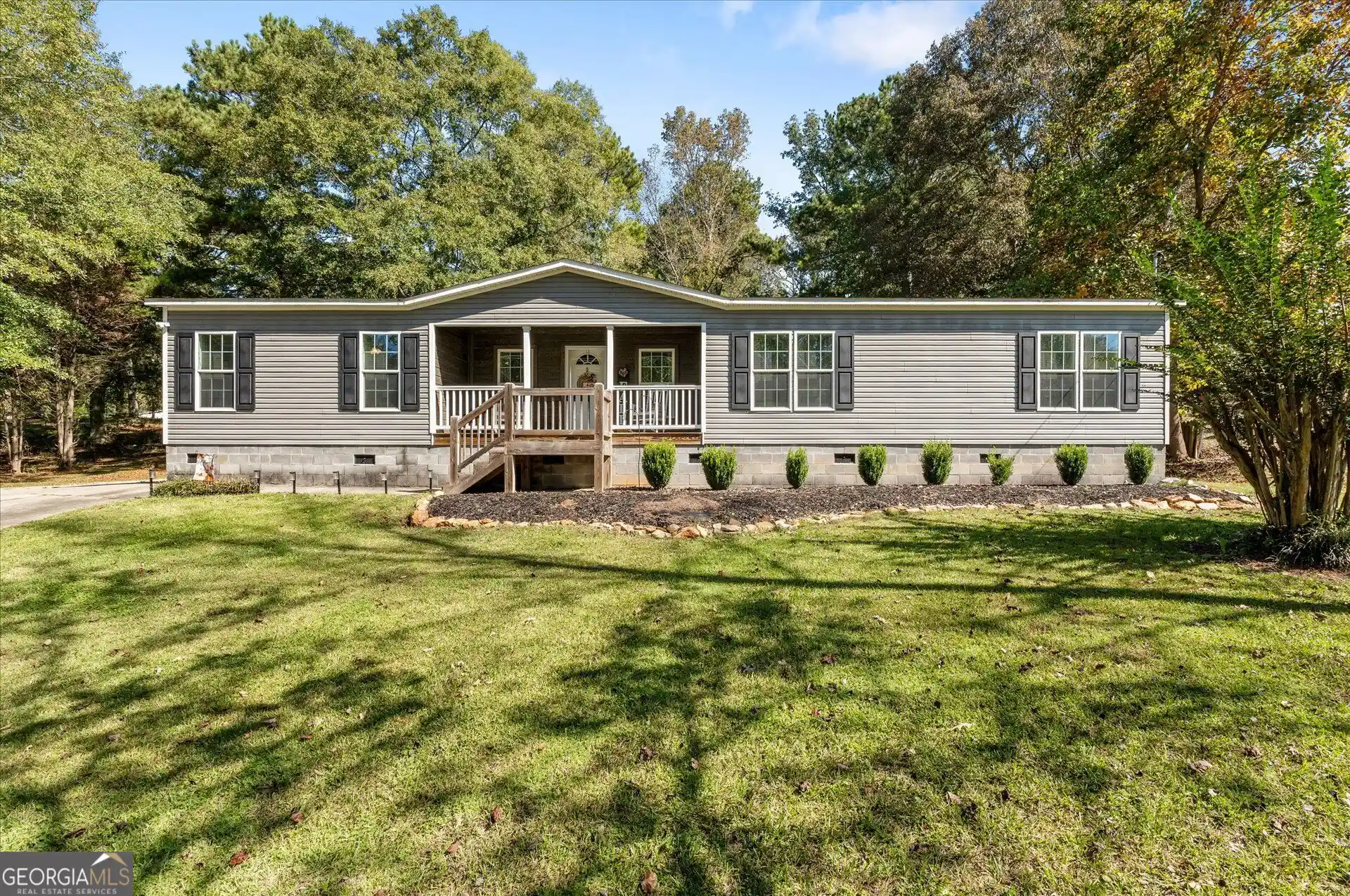 Photo 1 of Manufactured home for sale at 215 Navajo Trl, Bowdon, GA 30108 | MLS# 10873208 | Listing updated on 2026-10-30