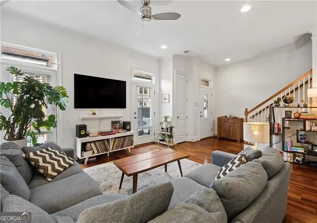Photo 4 of Townhouse for sale at 700 Piedmont Ave NE #10, Atlanta, GA 30308 | MLS# 10829450 | Listing updated on 2026-09-03