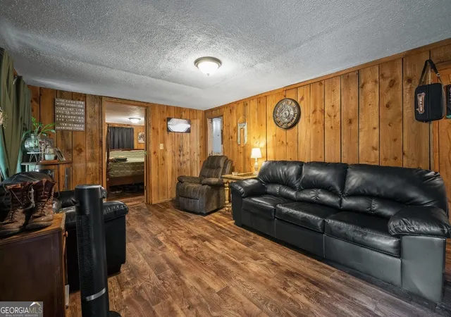 Photo 3 of Single family home for sale at 345 State St, Blue Ridge, GA 30513 | MLS# 10811561 | Listing updated on 2026-08-06