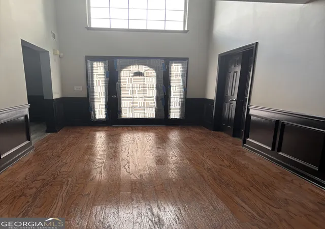 Photo 3 of Single family home for sale at 215 Gunnison Pl Sw, South Fulton, GA 30331 | MLS# 10656236 | Listing updated on 2026-10-23