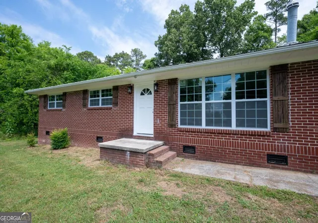 Photo 4 of Single family home for sale at 185 Blackwood Pl SE, Calhoun, GA 30701 | MLS# 10776586 | Listing updated on 2026-09-27
