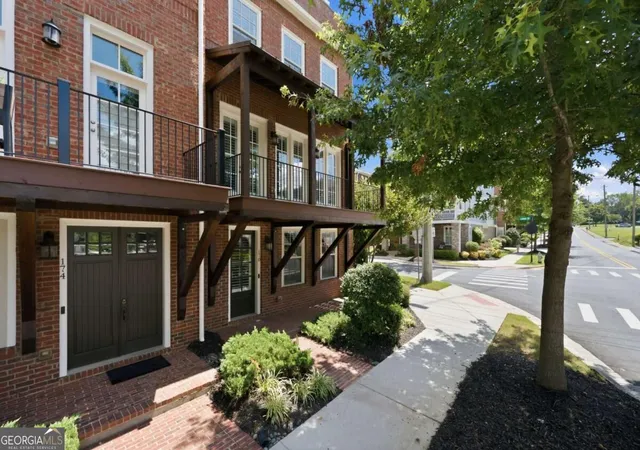 1st image of 170 Cole St Ne #3, Marietta, GA 30060 | MLS# 10830974