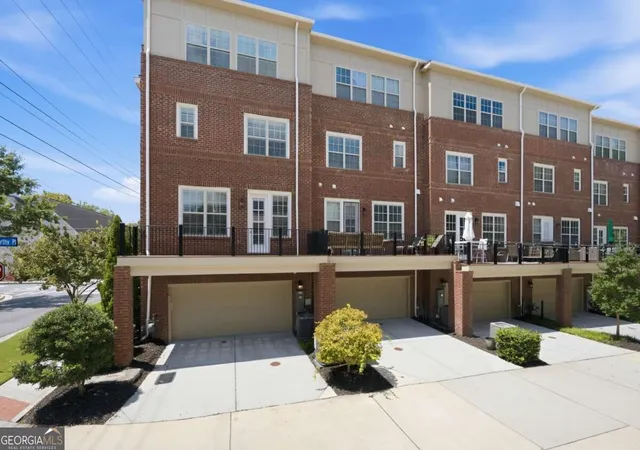 36th image of 170 Cole St Ne #3, Marietta, GA 30060 | MLS# 10830974
