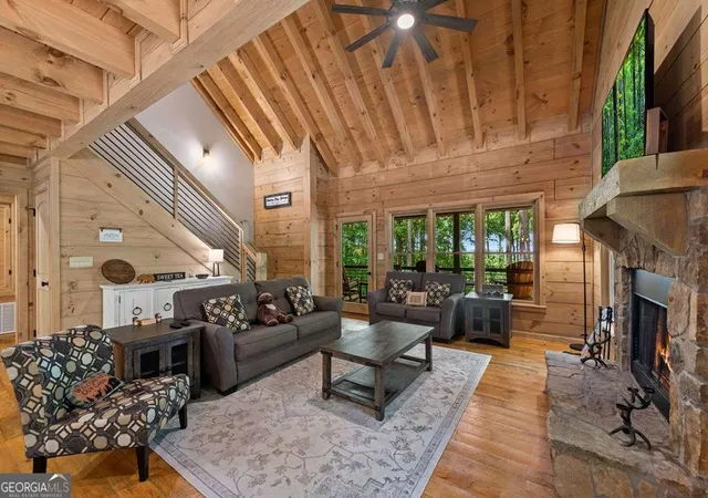 Photo 3 of Single family home for sale at 391 Little Bushy Head Rd, Blue Ridge, GA 30513 | MLS# 10783378 | Listing updated on 2026-09-12