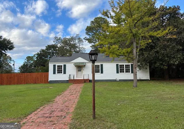 Photo 1 of Single family home for sale at 1301 Georgia Ave, Perry, GA 31069 | MLS# 10879517 | Listing updated on 2026-10-27