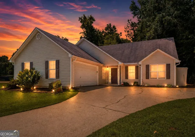 1st image of 245 Cottonwood Ct, Jackson, GA 30233 | MLS# 10816240