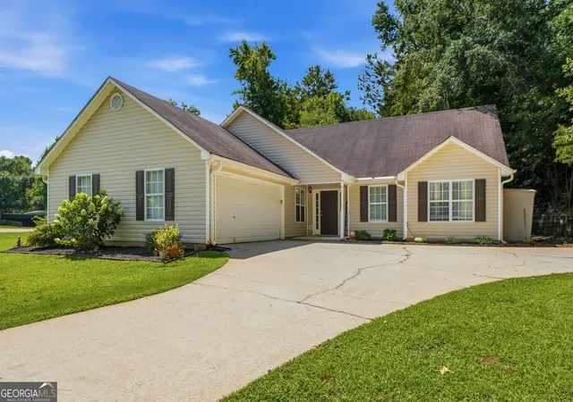 3rd image of 245 Cottonwood Ct, Jackson, GA 30233 | MLS# 10816240