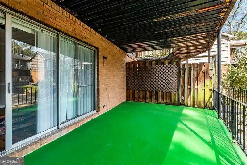 Listing Photo 23 - Condo for sale in 3626 Buford Hwy NE located at 3626 Buford Hwy NE, Brookhaven, GA 30329 - Unit #C2