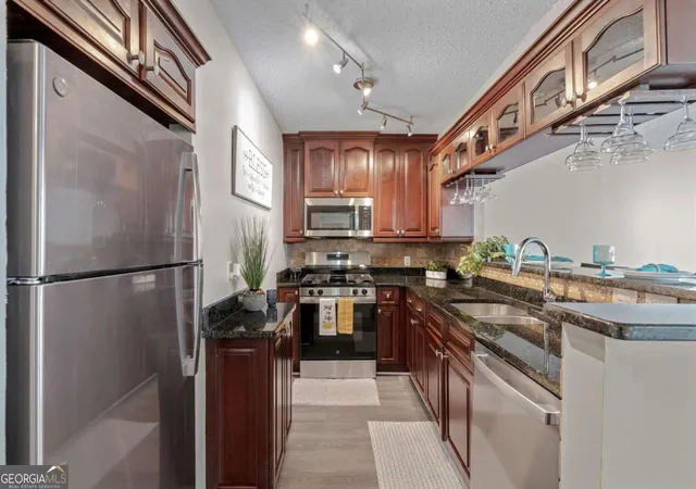 Photo 3 of Condo for sale at 620 Peachtree St Ne #911, Atlanta, GA 30308 | MLS# 10827293 | Listing updated on 2026-08-31