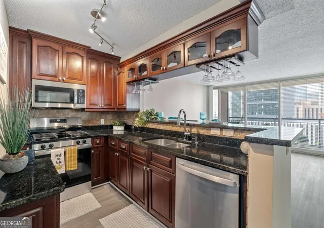 Photo 4 of Condo for sale at 620 Peachtree St Ne #911, Atlanta, GA 30308 | MLS# 10827293 | Listing updated on 2026-08-31
