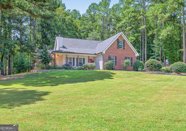Photo 1 of Sale Pending at 1041 Matthews Wy, Mcdonough, GA 30252 | MLS# 10829292 | Listing updated on 2026-08-30