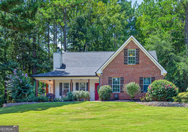 Photo 2 of Sale Pending at 1041 Matthews Wy, Mcdonough, GA 30252 | MLS# 10829292 | Listing updated on 2026-08-30