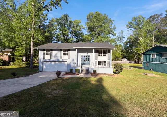 Homes for sale in Atlanta, GA | 1010 Buckhurst Dr, Atlanta, GA 30349 | MLS# 10726446