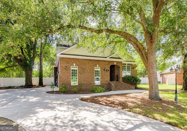 Photo 3 of Single family home for sale at 104 Myrtlewood Ct, Guyton, GA 31312 | MLS# 10824177 | Listing updated on 2026-09-18
