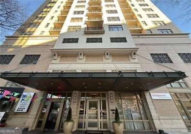 1st image of 565 Peachtree St Ne #1811, Atlanta, GA 30308 | MLS# 10807505