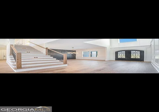 Photo 2 of Mansion for sale at 3285 Hall Rd, Dacula, GA 30019 | MLS# 10736848 | Listing updated on 2026-06-02