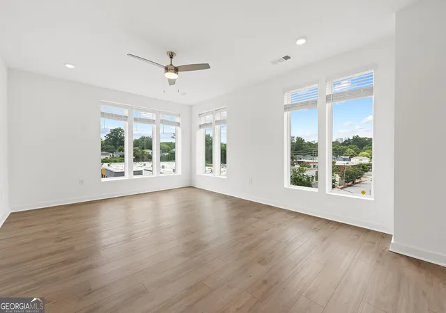 3rd image of 371 Grant Circle Se #1844, Atlanta, GA 30315 | MLS# 10769781