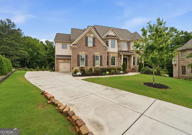Homes for sale in Auburn, GA | 1299 Woodtrace Ln, Auburn, GA 30011 | MLS# 10774023
