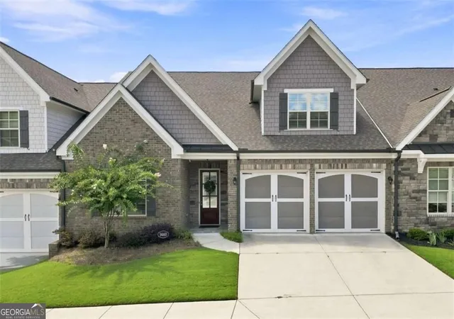 Photo 3 of Condo for sale at 5660 Ansley Ridge Ln #81, Suwanee, GA 30024 | MLS# 10828577 | Listing updated on 2026-10-05