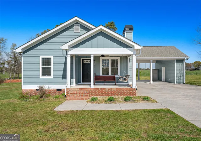 1st image of 617 Ridgeview Ln, Lavonia, GA 30553 | MLS# 10713191