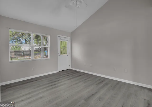 5th image of 1509 Stone Gate Ln Se, Atlanta, GA 30317 | MLS# 10494193