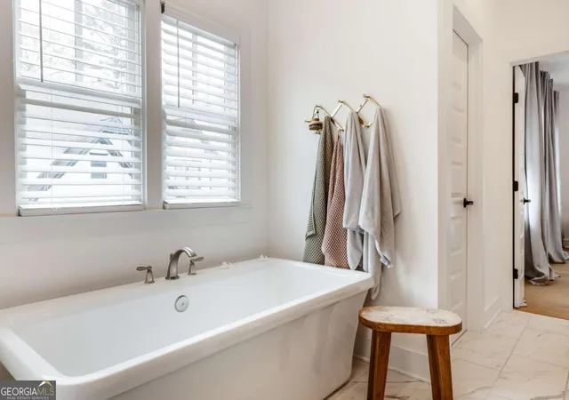 Photo 3 of Sale Pending at 1968 Westside Blvd, Atlanta, GA 30318 | MLS# 10767086 | Listing updated on 2026-06-09